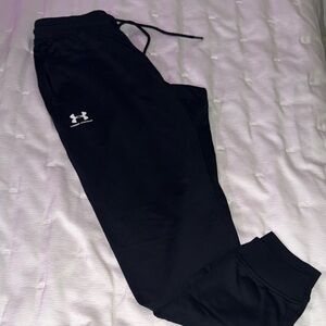 ❌SOLD❌ Under Armour Black Athletic Pants